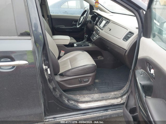 KNDME5C13G6112674 KIA Sedona Sx Luxury
