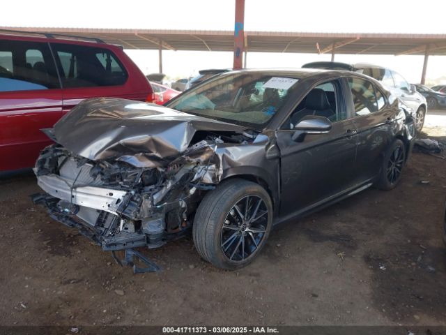 4T1G11AK8NU685930 Toyota CAMRY SE