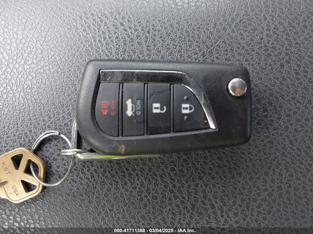 2020 Toyota Camry Se მანქანა იყიდება აუქციონზე, vin: 4T1G11AK9LU994643, აუქციონის ნომერი: 41711388