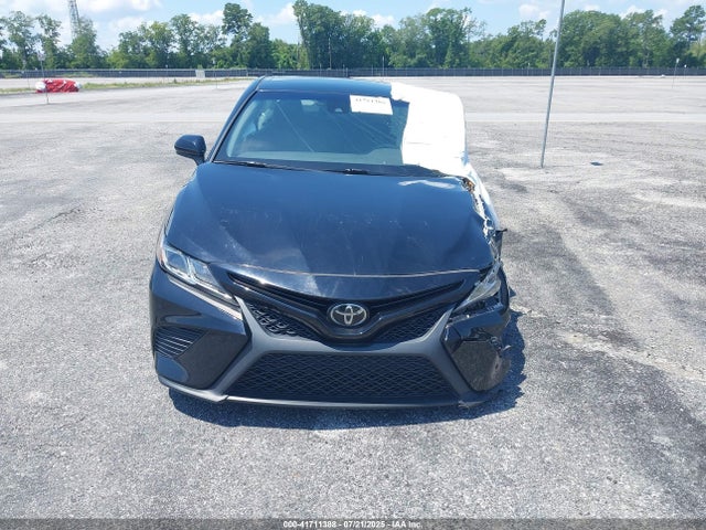 2020 Toyota Camry Se მანქანა იყიდება აუქციონზე, vin: 4T1G11AK9LU994643, აუქციონის ნომერი: 41711388