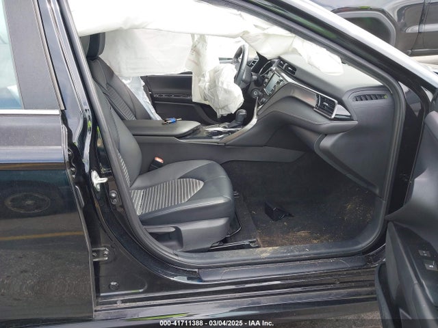 2020 Toyota Camry Se მანქანა იყიდება აუქციონზე, vin: 4T1G11AK9LU994643, აუქციონის ნომერი: 41711388