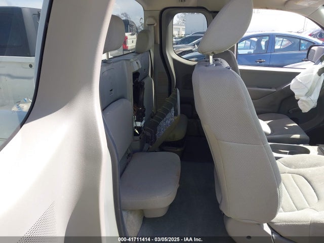 1N6BD0CT8HN719558 Nissan FRONTIER S