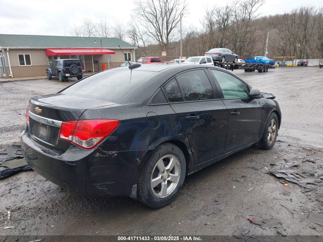 1G1PA5SG8F7280830 Chevrolet Cruze Ls Auto