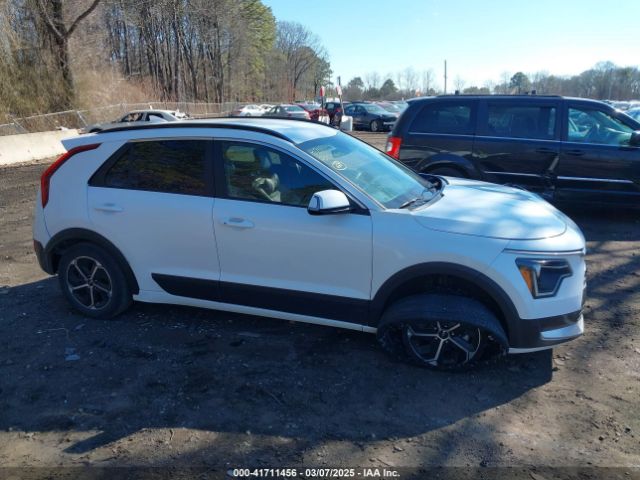 KNDCR3LE5P5044374 KIA NIRO EX