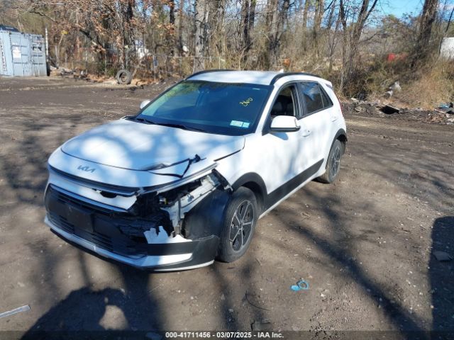 KNDCR3LE5P5044374 KIA NIRO EX