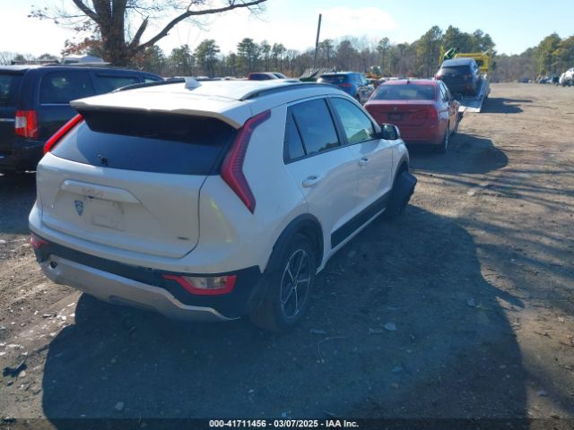 KNDCR3LE5P5044374 KIA NIRO EX