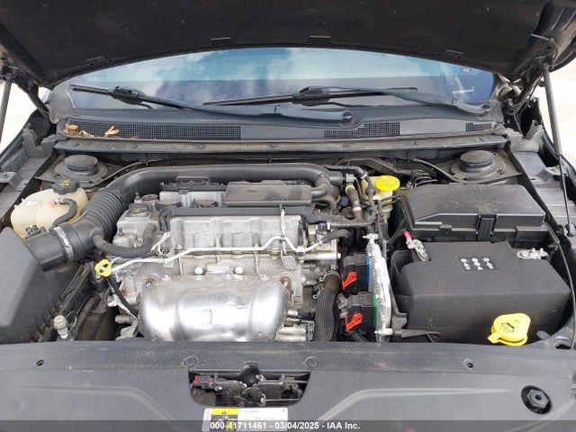 Chrysler 200 S 2015 1C3CCCBB9FN749139 Image 10
