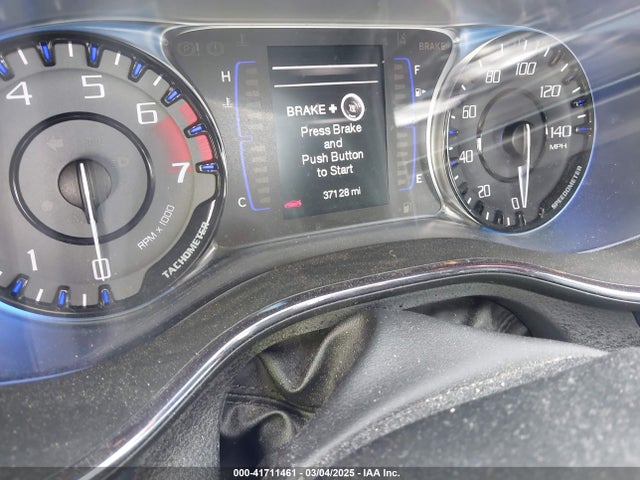 Chrysler 200 S 2015 1C3CCCBB9FN749139 Image 7