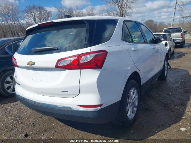 3GNAXREV3JL381718 Chevrolet EQUINOX LS