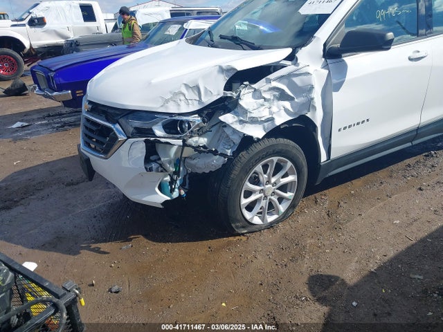 3GNAXREV3JL381718 Chevrolet EQUINOX LS