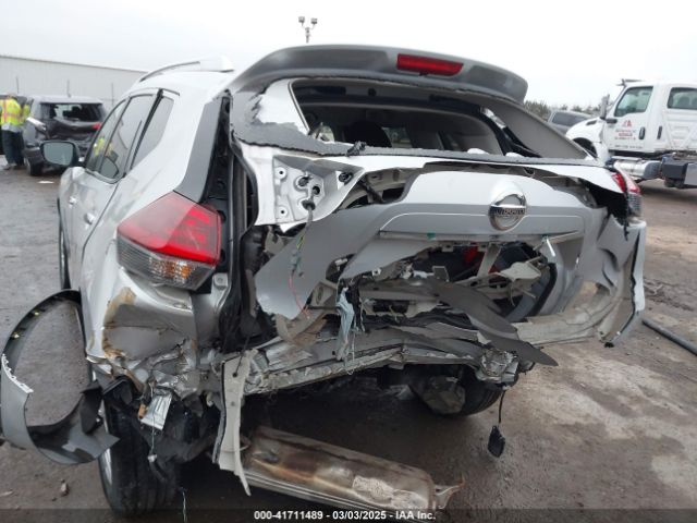 KNMAT2MV8KP541384 Nissan ROGUE SV