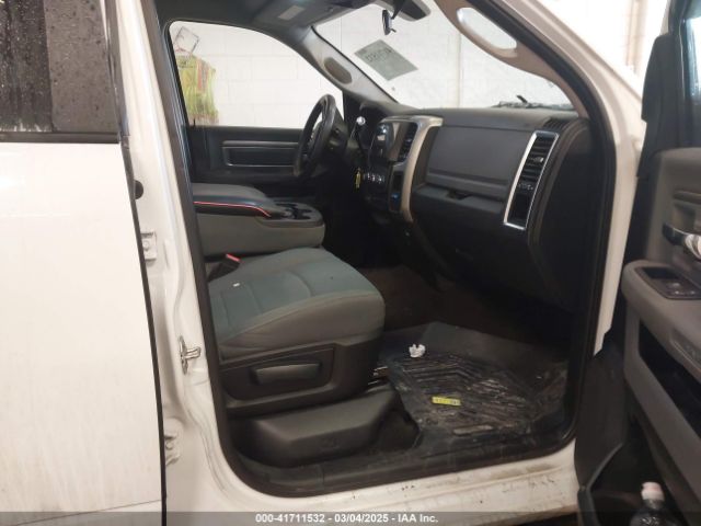 3C6TR5JT2FG645527 RAM 2500 Slt