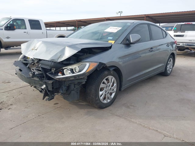 KMHD74LFXJU599905 Hyundai ELANTRA SE