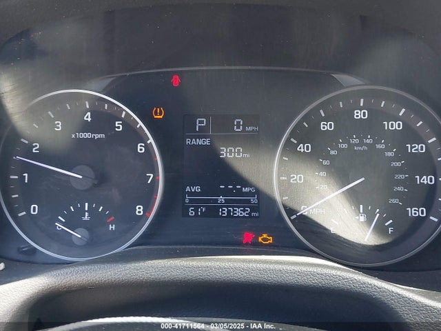 KMHD74LFXJU599905 Hyundai ELANTRA SE