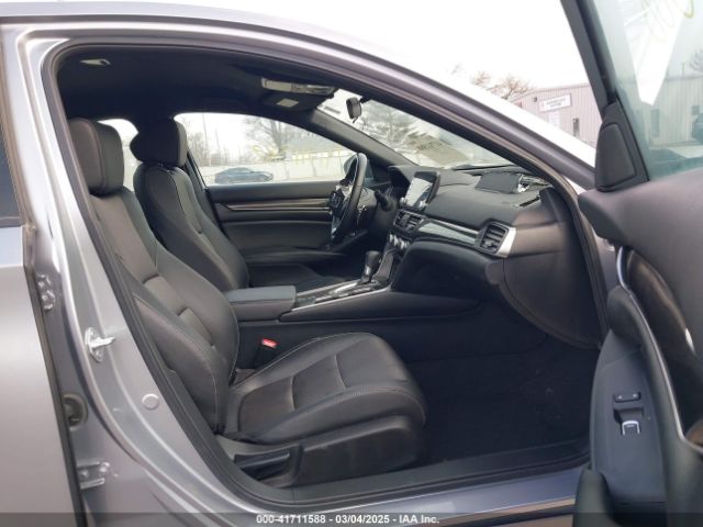 1HGCV1F34NA073929 Honda Accord Sport