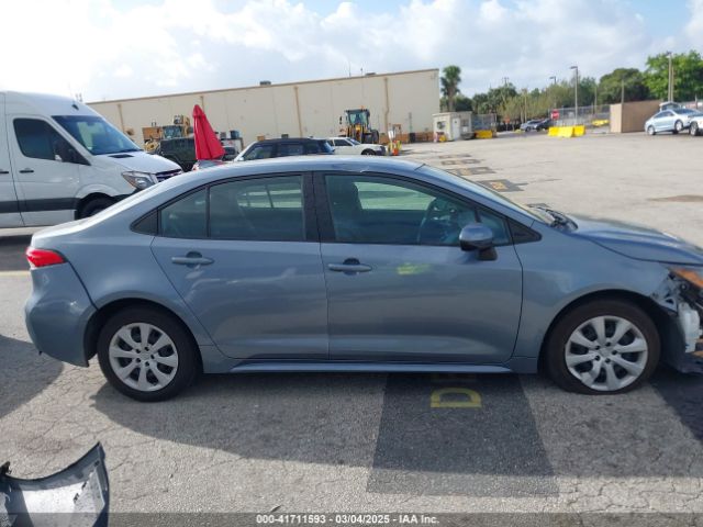 5YFB4MDE1PP011566 Toyota COROLLA LE