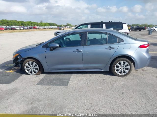 5YFB4MDE1PP011566 Toyota COROLLA LE