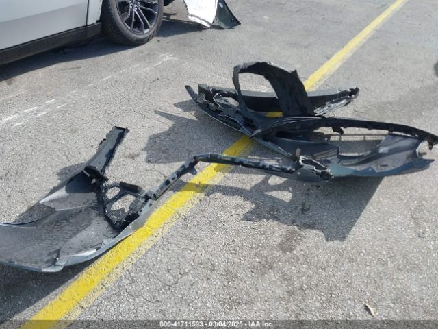 5YFB4MDE1PP011566 Toyota COROLLA LE