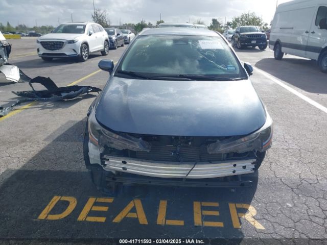 5YFB4MDE1PP011566 Toyota COROLLA LE