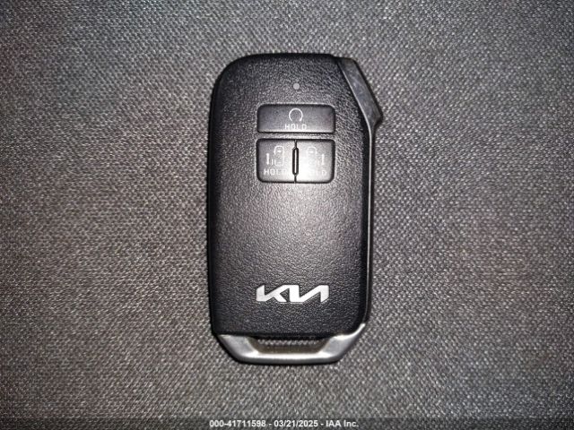 2022 KIA CARNIVAL MPV KNDNB4H37N6134031 Photo 10