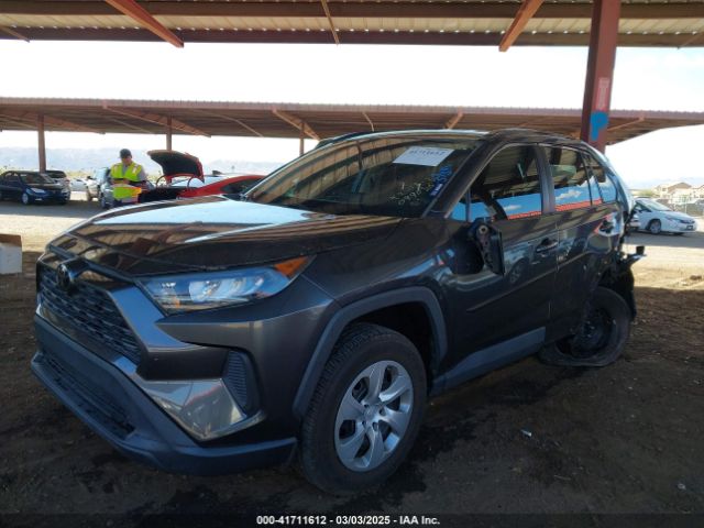 2T3H1RFV0MC099056 Toyota RAV4 LE