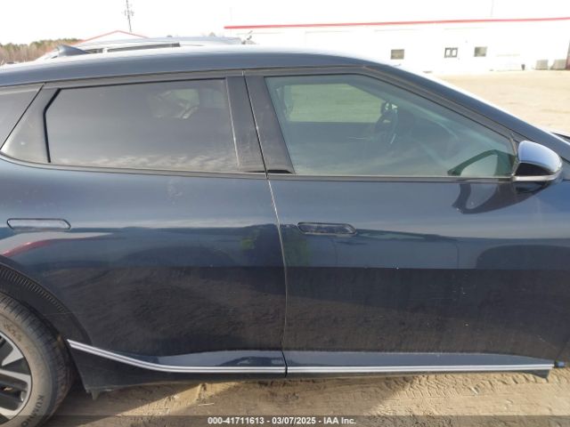 KNDC34LA9P5127293 KIA EV6