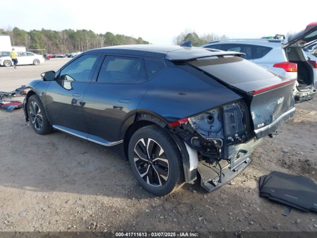 2023 KIA EV6 KNDC34LA9P5127293 Photo 2