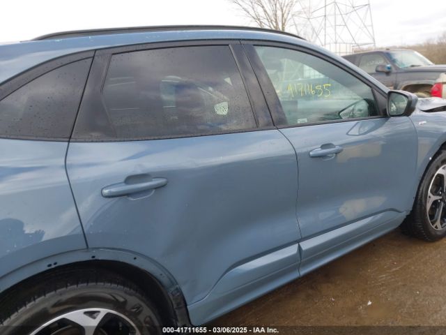 1FMCU9NA0PUB12674 Ford Escape St-line Select