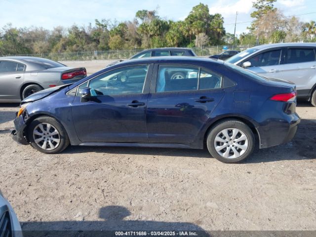 5YFEPMAE7NP336650 Toyota COROLLA LE