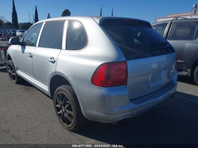2006 PORSCHE CAYENNE WP1AA29P26LA21225 Photo 2