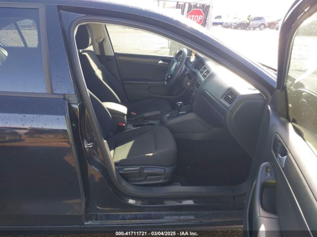 3VW2K7AJ0FM218574 Volkswagen Jetta 2.0l S