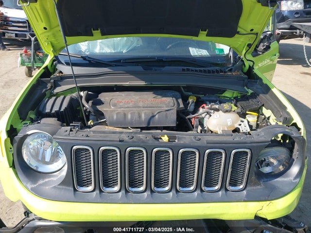 Jeep Renegade Latitude 4x4 2017 ZACCJBBB1HPF11677 Image 10