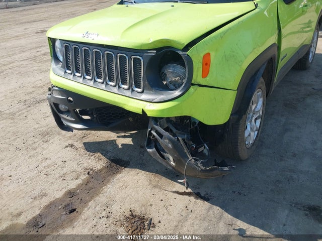 Jeep Renegade Latitude 4x4 2017 ZACCJBBB1HPF11677 Image 6