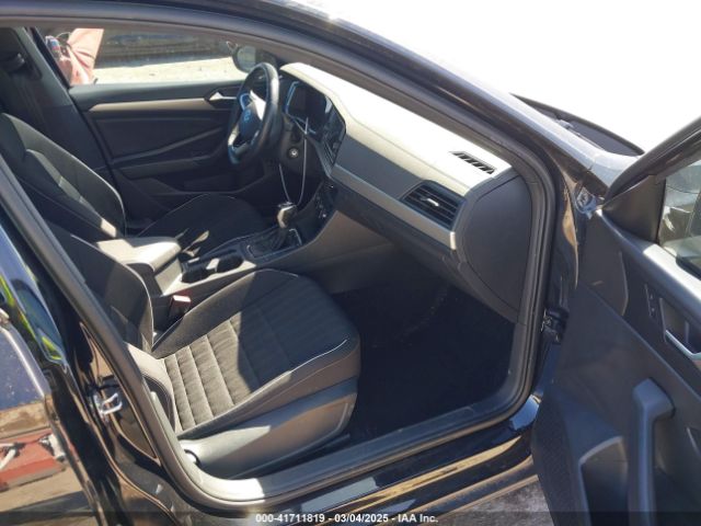 3VWBM7BU5NM025886 Volkswagen Jetta 1.5t Sport