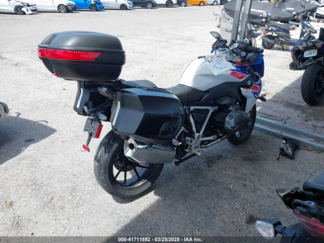 2023 BMW R 1250 WB10M8303P6H87113 Photo 3