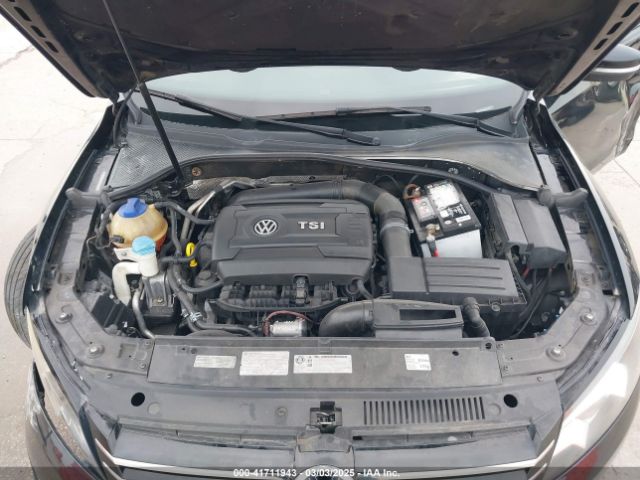 1VWAT7A30EC028218 Volkswagen Passat 1.8t Wolfsburg Edition