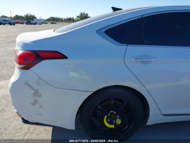 KMHGN4JE1FU059833 Hyundai Genesis 3.8