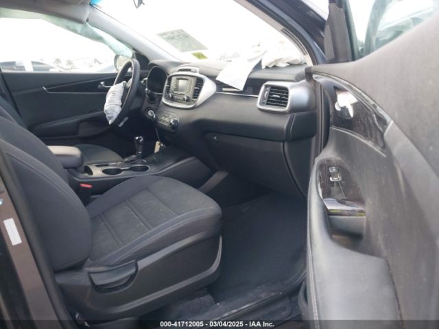 5XYPG4A34HG295846 KIA Sorento 2.4l Lx