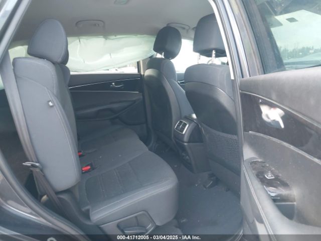 5XYPG4A34HG295846 KIA Sorento 2.4l Lx