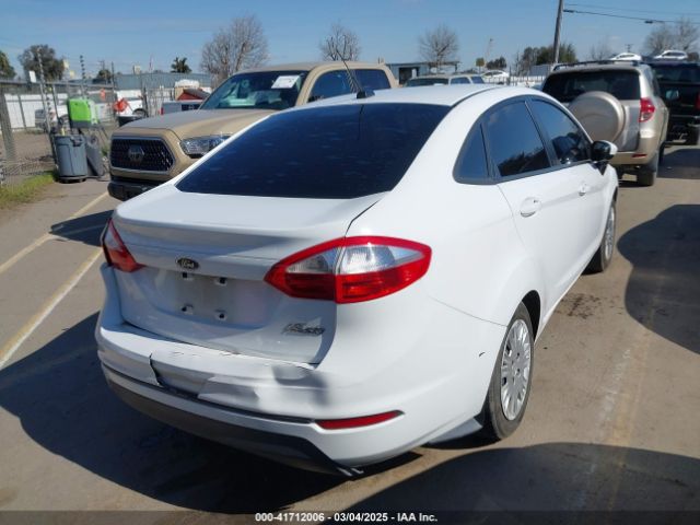 3FADP4AJ6EM235654 Ford FIESTA S