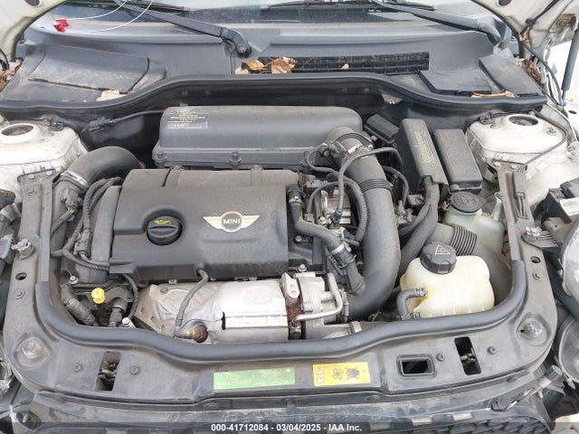 2011 MINI COOPER S WMWSV3C5XBTY14030 Photo 9