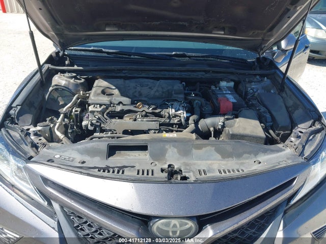 4T1B11HK3JU669662 Toyota CAMRY SE