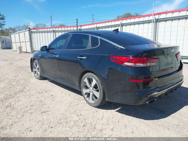 5XXGT4L31KG353576 KIA Optima S