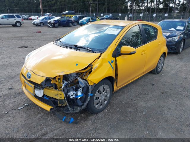 JTDKDTB33E1079493 Toyota Prius C Two