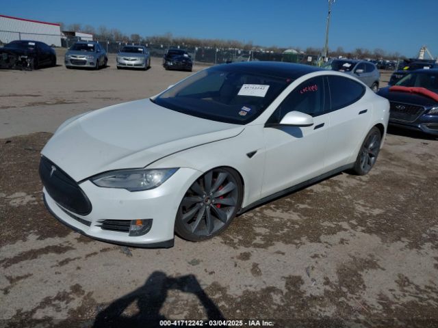 5YJSA1H48FF082038 Tesla Model S 85d/p85d