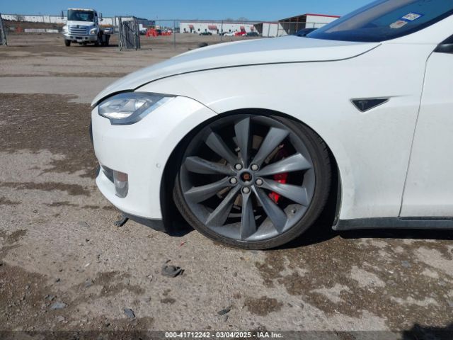 5YJSA1H48FF082038 Tesla Model S 85d/p85d
