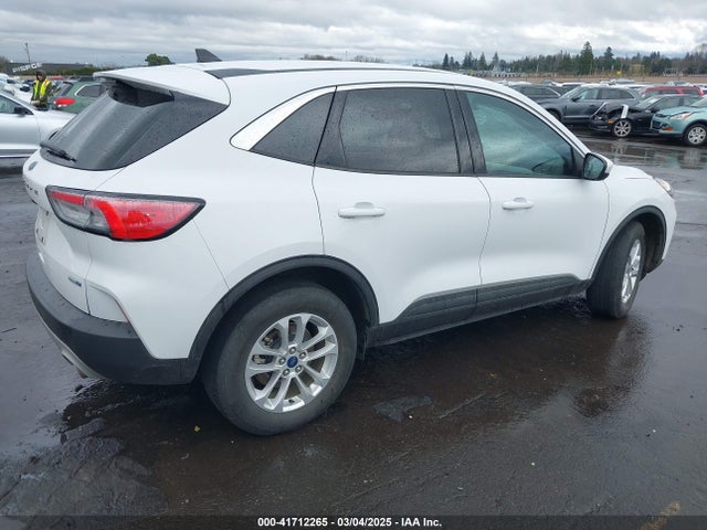 1FMCU9G6XLUB06979 Ford ESCAPE SE