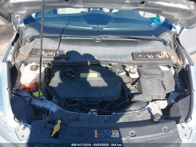1FMCU9GX8EUA34627 Ford ESCAPE SE