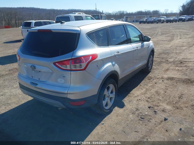 1FMCU9GX8EUA34627 Ford ESCAPE SE