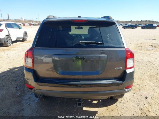1C4NJCBA4ED880940 Jeep Compass Altitude